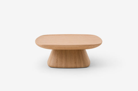 Zaokrąglony blat na szerokiej niskiej podstawie