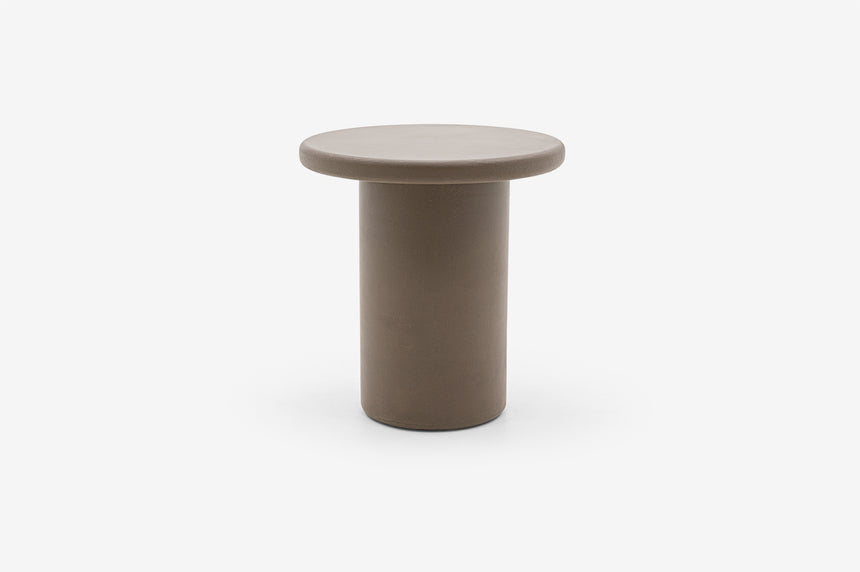 008-stolik-kawowy-okragly-monolith_terra-brown.jpg
