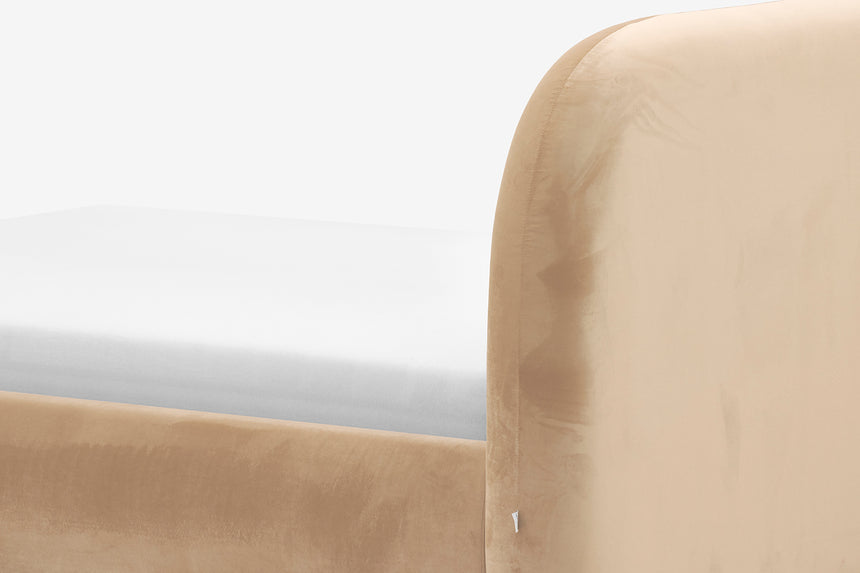 06-6588-sonoup_velvetgloss02.jpg