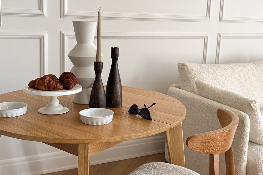 OVAL table