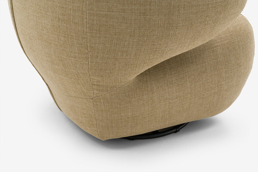 BOO armchair