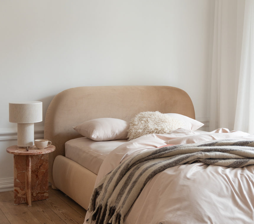 ABBY table lamp